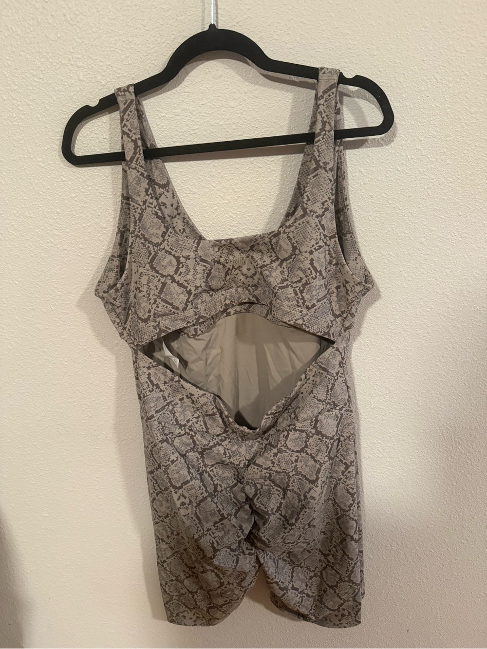 YITTY FABLETICS ULTRA SMOOTH ONESIE 2X - Picture 5 of 5